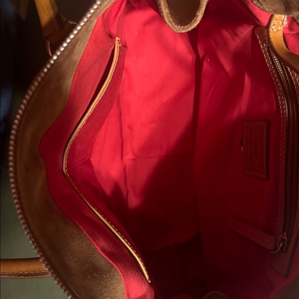 Italian designer Cavalcanti Camel Leather Tote with Structured Design - Picture 6 of 9